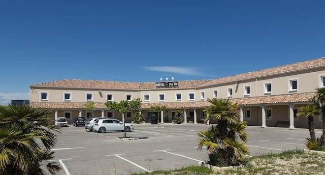 Hotel Le Ya'tis Image