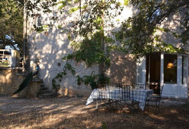 La petite sardine chambre d'hotes gard 30 lirac