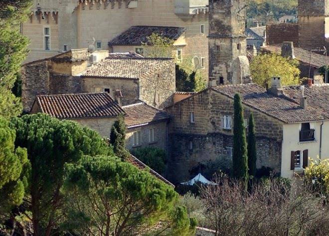 Maison d'hotes uzes monte arena