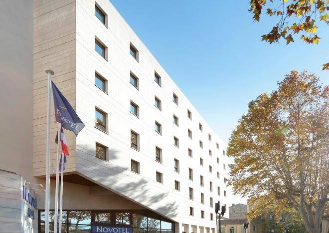 Novotel atria nimes centre hotel