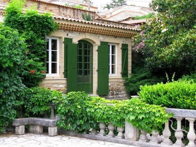The rhone retreat