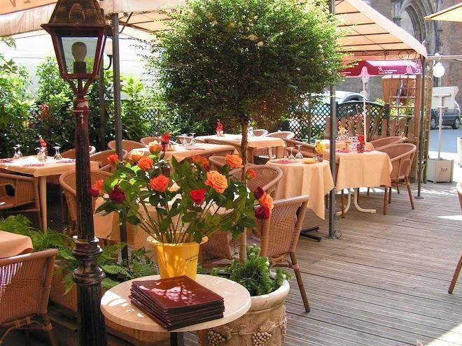 Hotel restaurant henri iv