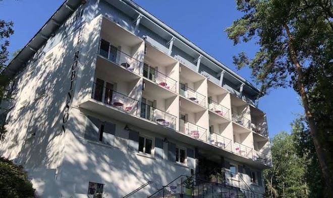 Hotel Robinson Image