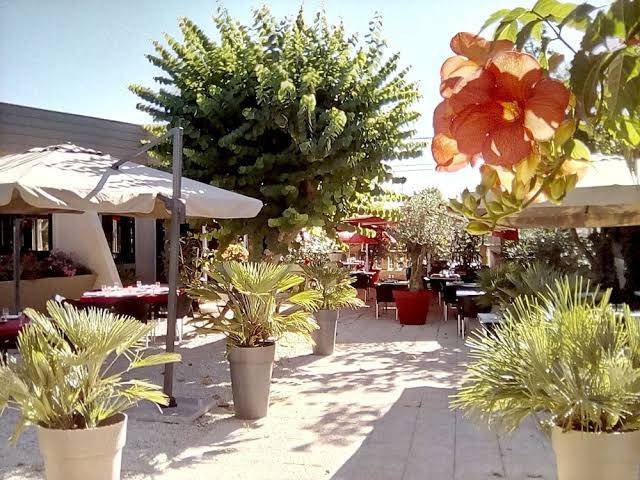 Logis hotel le pardaillan