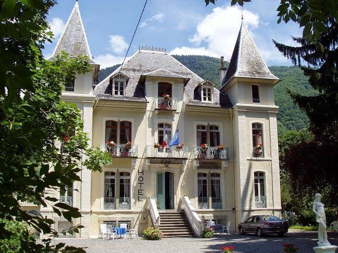 Castel De La Pique Image