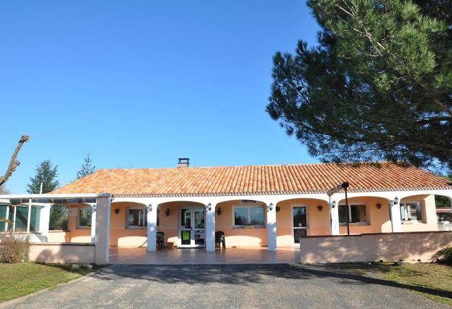 La casera