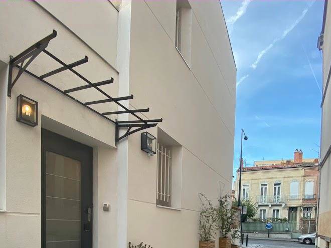 Une chambre en ville