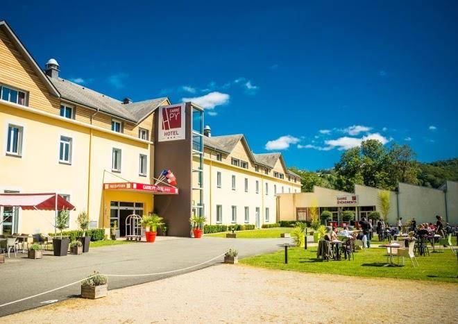 Carre py' hotel