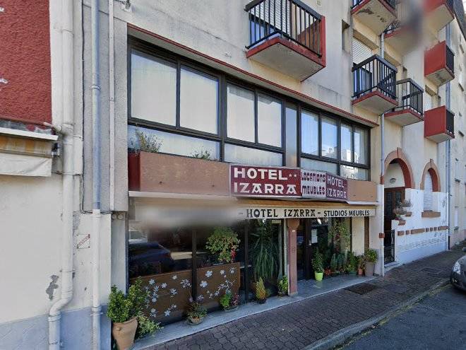 Hotel izarra