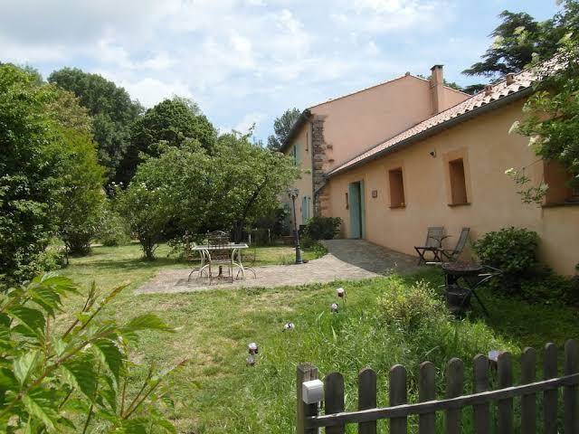 Chateau De Colombieres Sur Orb Image