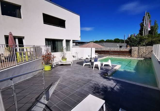 Hotel kyriad prestige montpellier croix d'argent