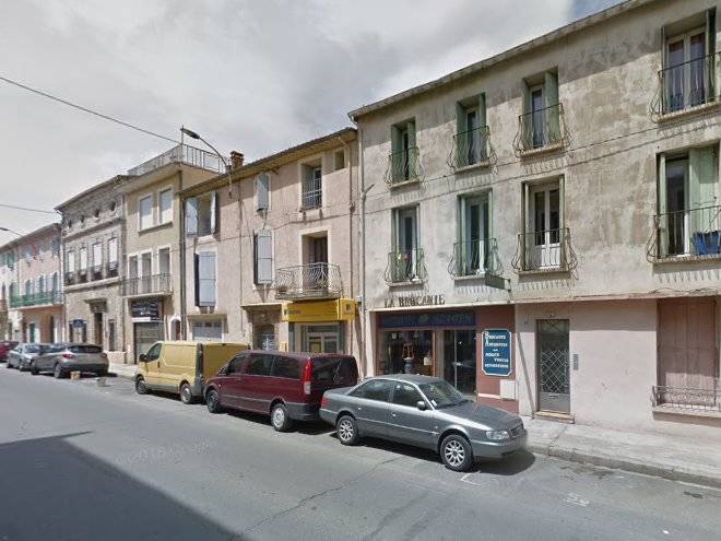 Pezenas top single