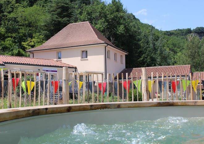 Hotel logis la peyrade gite etape restaurant