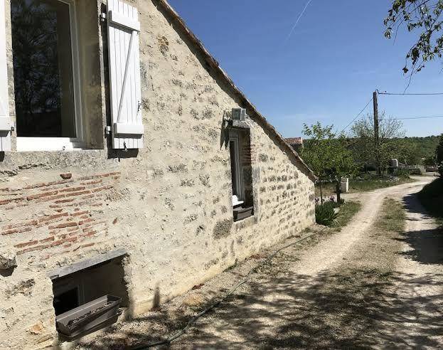 La roulotte clerelu du domaine des ramonets