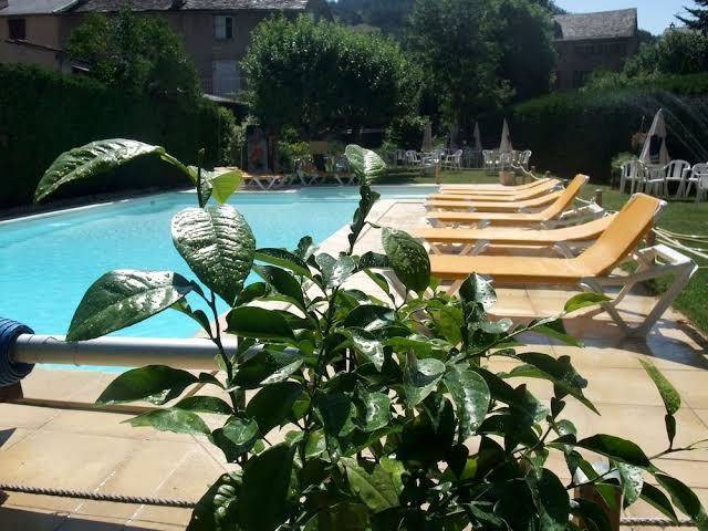 Hotel family & spa meyrueis