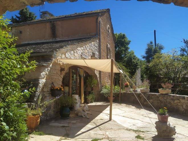 Oustal de caoune