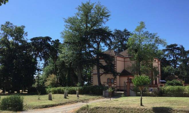 Chateau sainte cecile
