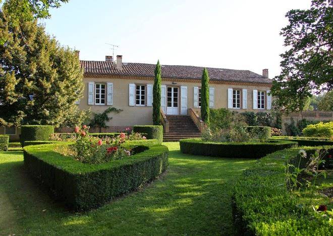 Chateau touny les roses pres d'albi