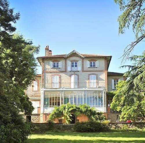 Clos Saint Blaise Image