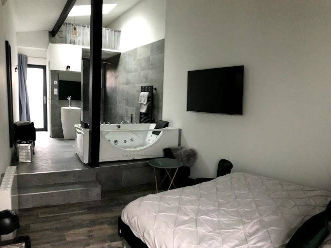 Amo'hotel