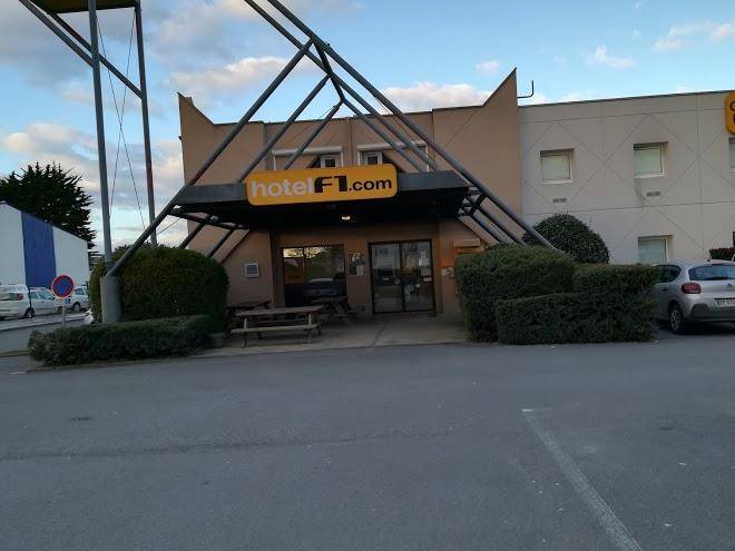 Hotelf1 nantes ouest saint herblain