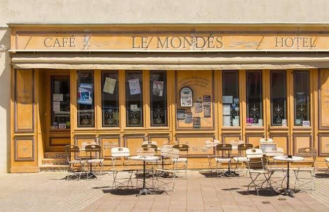 Le mondes hotel de tourisme et etape vrp