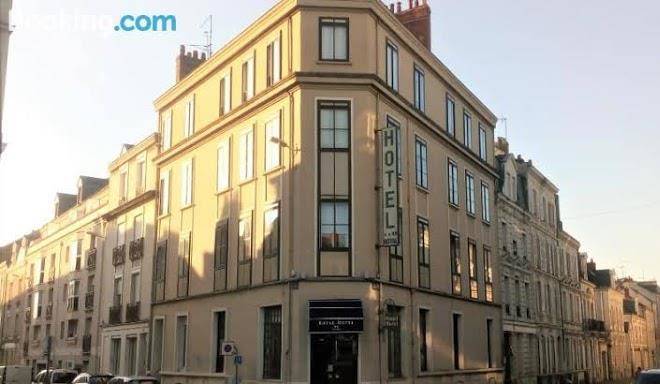 Le royal hotel