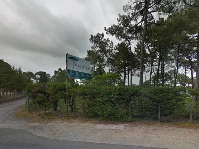 Chambre dans la pinede