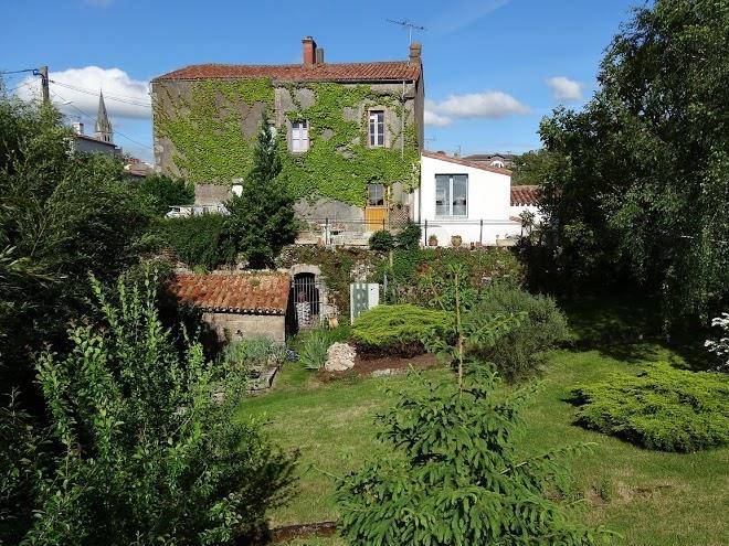 Le logis des douves