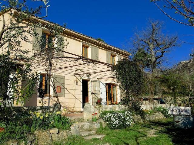 Chambres dhotes les oliviers