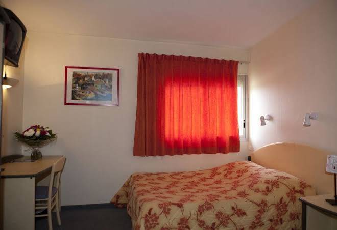Complexe hotelier regain
