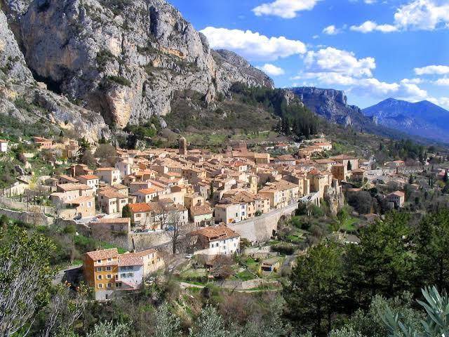 L escalo