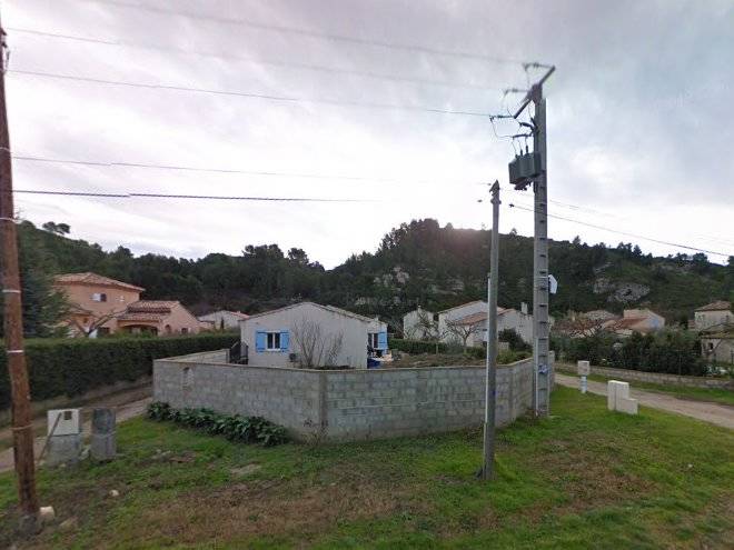 A deux pas de la montagnette