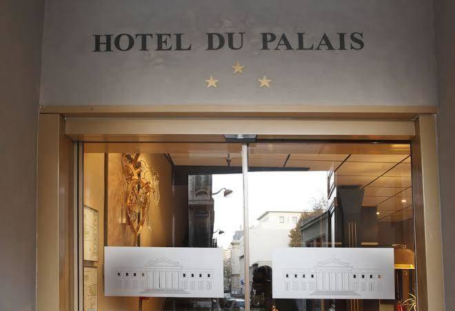 Adonis marseille vieux port