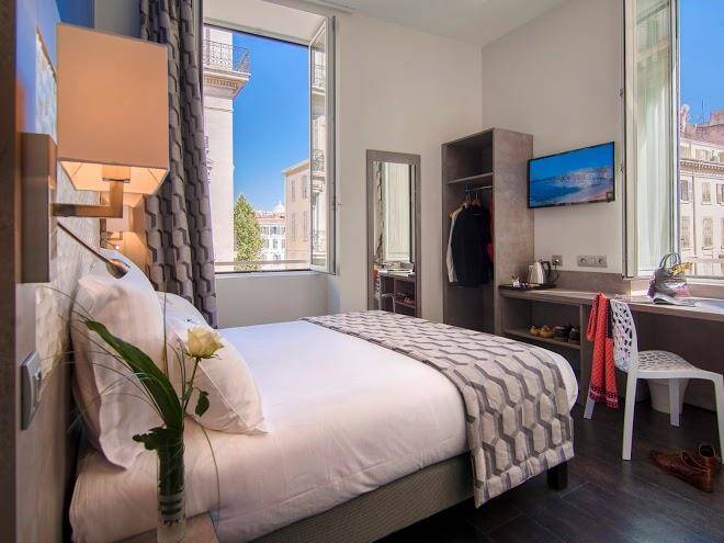Hotel carre vieux port marseille