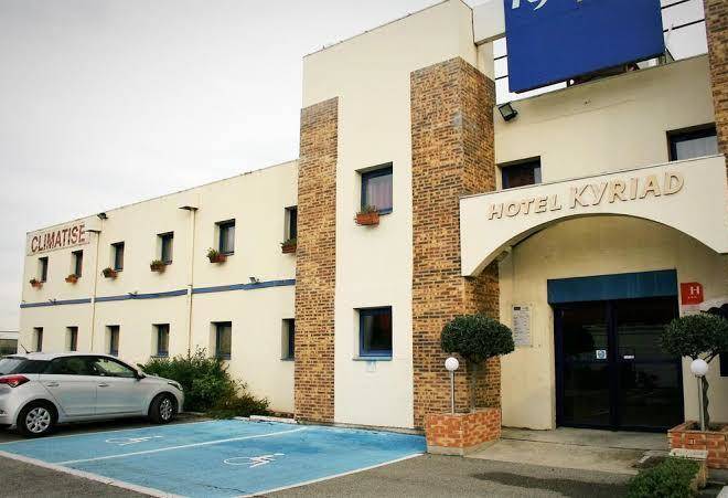 Hotel Kyriad Arles Image