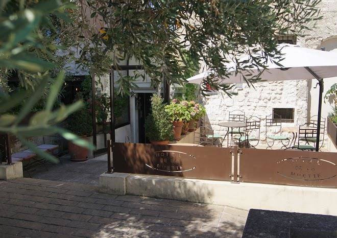 Hotel la muette