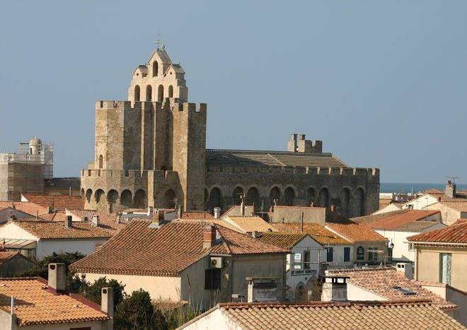 Hotel le mirage saintes maries de la mer en camargue