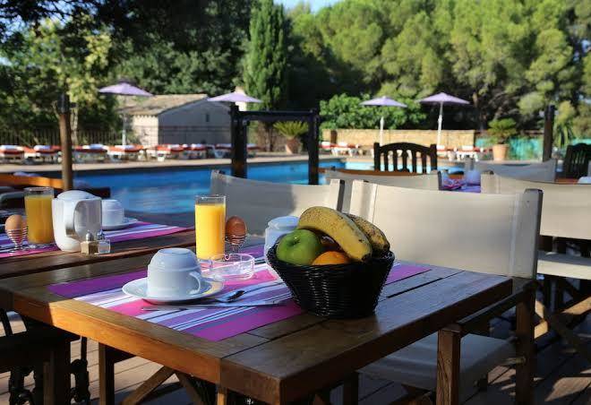 Hotel les jardins de cassis 3 etoiles