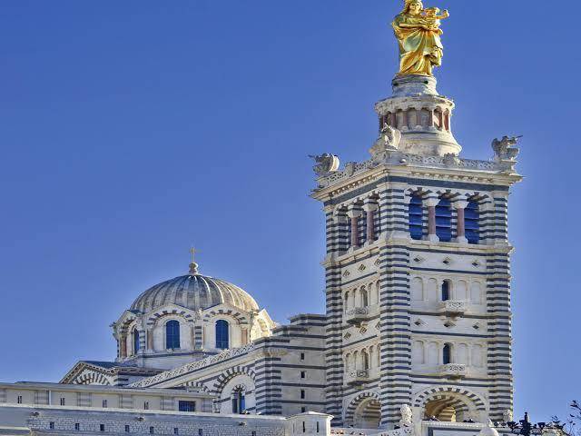 Ibis styles marseille plan de campagne