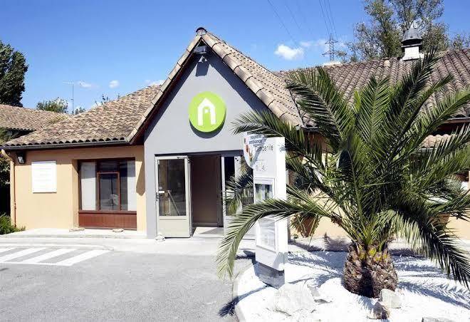 Kyriad direct marseille est la penne