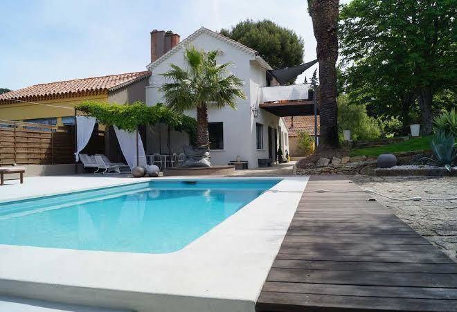 Le clos du petit jesus bed and breakfast cassis