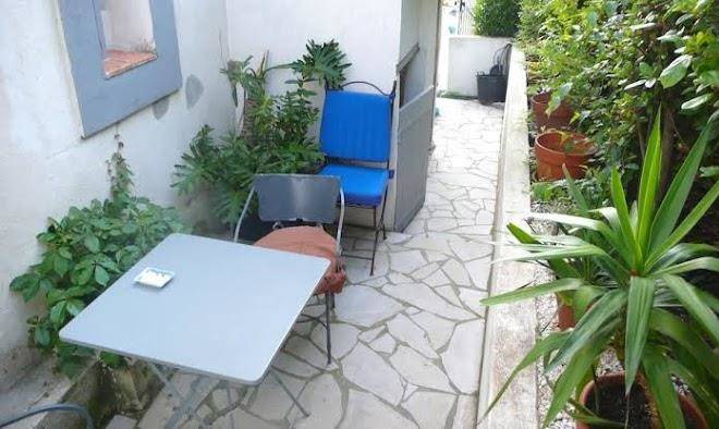Le patio des mimosas