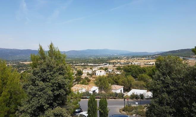 Locations maeva particuliers pont royal en provence