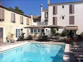 Logis hotel les magnanarelles