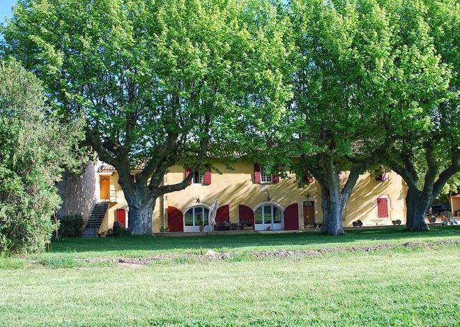 Mas de la sauline chambres d'hotes a la roque d'antheron