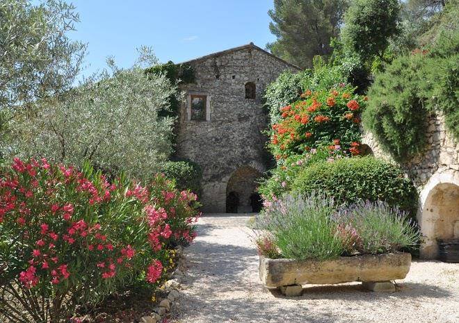 Moulin de la roque provence noves