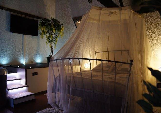 Nids douillets chambre avec jacuzzi