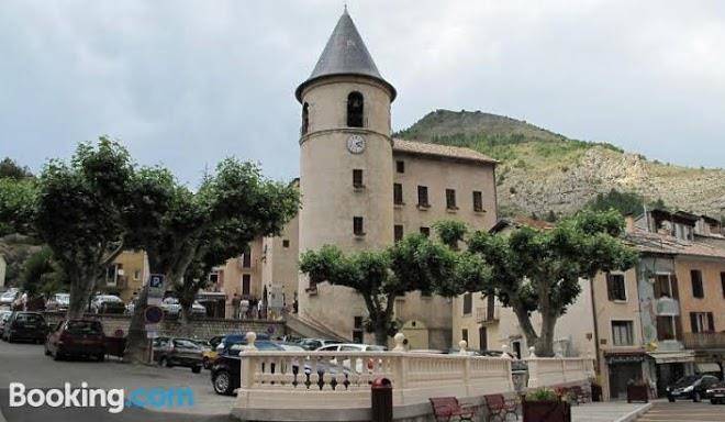 Au vieux tilleul