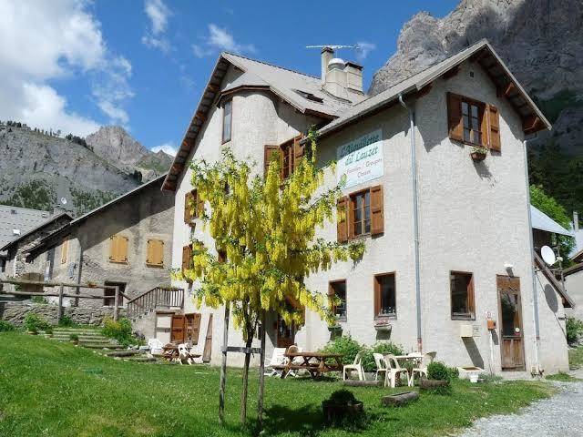 Gite hautes alpes gite l'aiguillette du lauzet